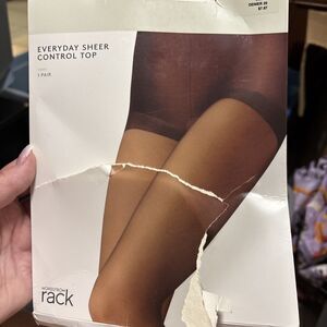 NORSTROM RACK Control top sheer Pantyhose Size C Off Black  Open Box